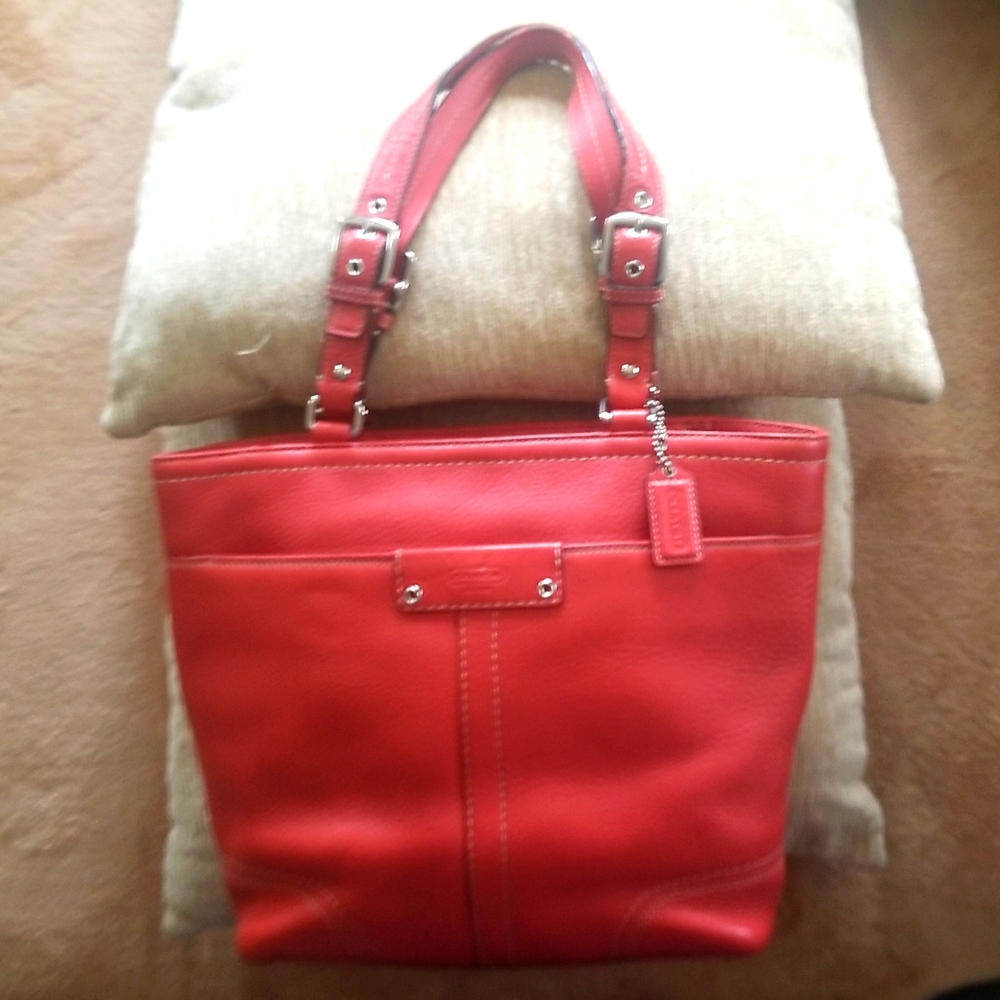 COACH salmon color Hamilton pebbled leather handbag